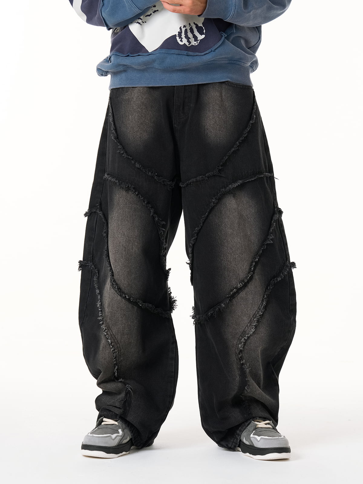 Boutique Mode Paris™ | Jean barillet délavé à bords effilochés