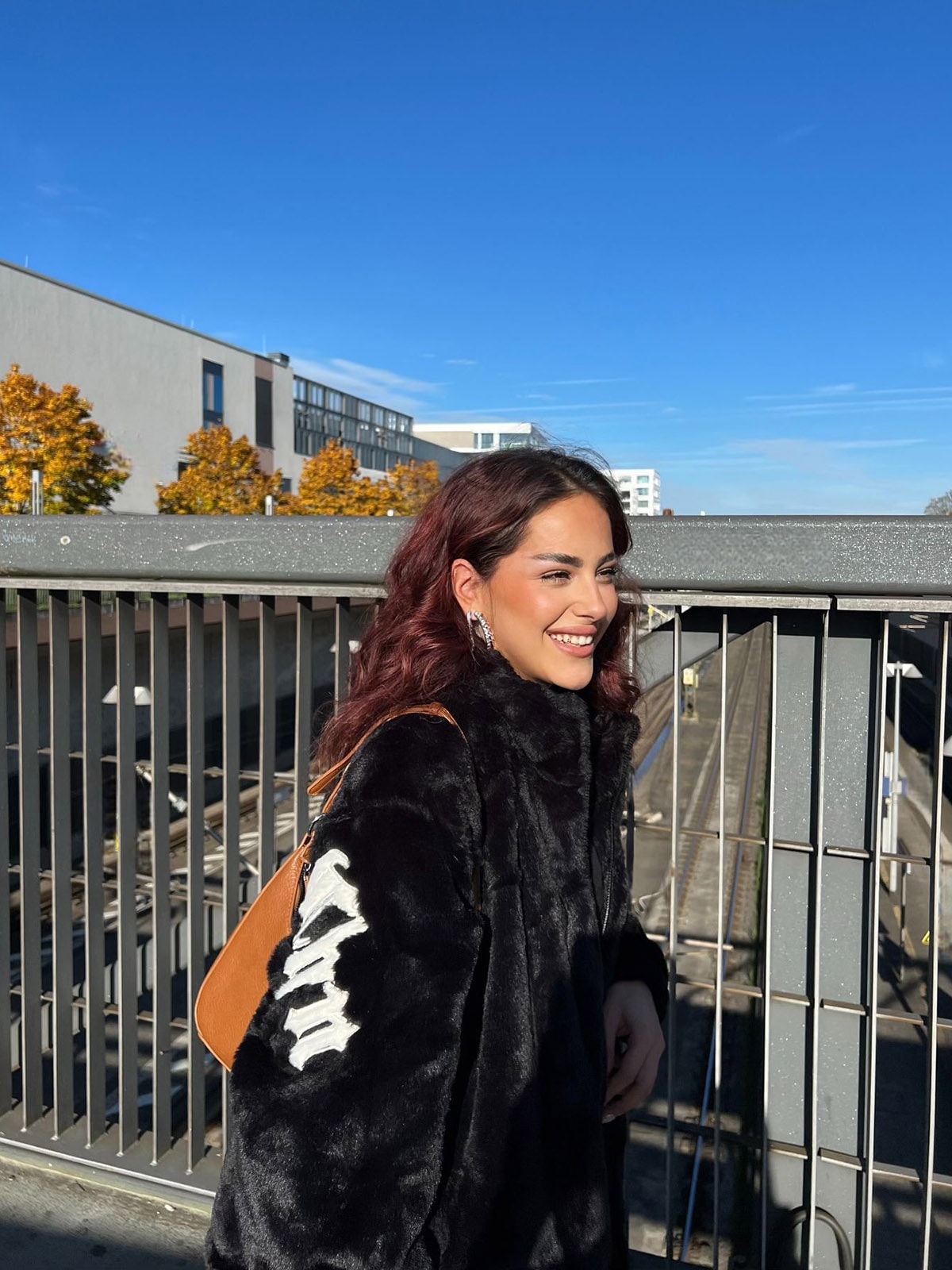 Boutique Mode Paris™ | Veste en molleton brodée Street Letter