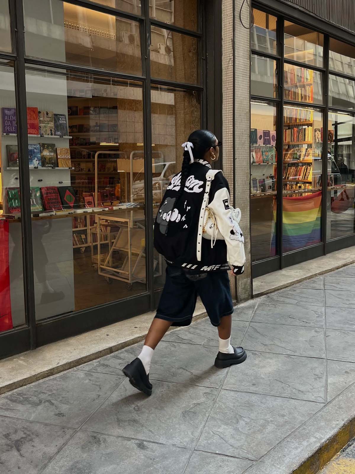 Boutique Mode Paris™ | Sweat-shirt hip-hop rose en molleton brodé