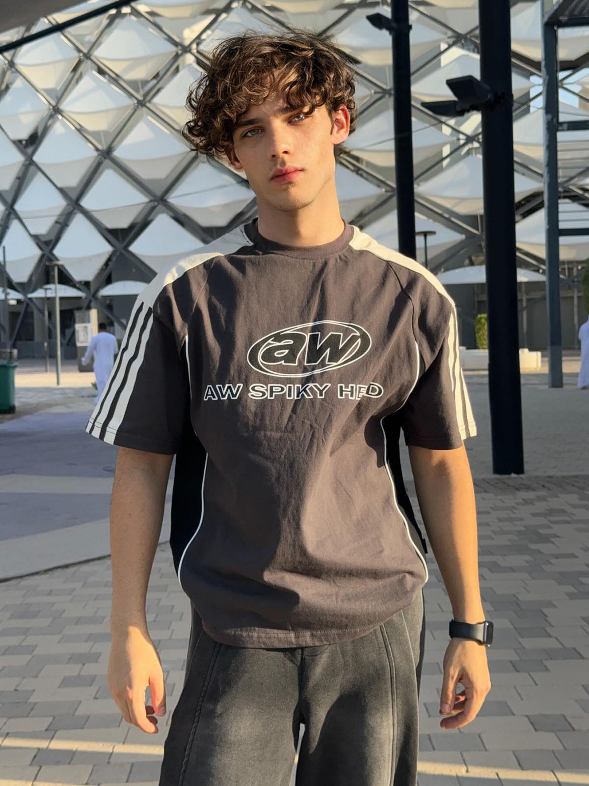 Boutique Mode Paris™ | T-shirt à rayures colorées